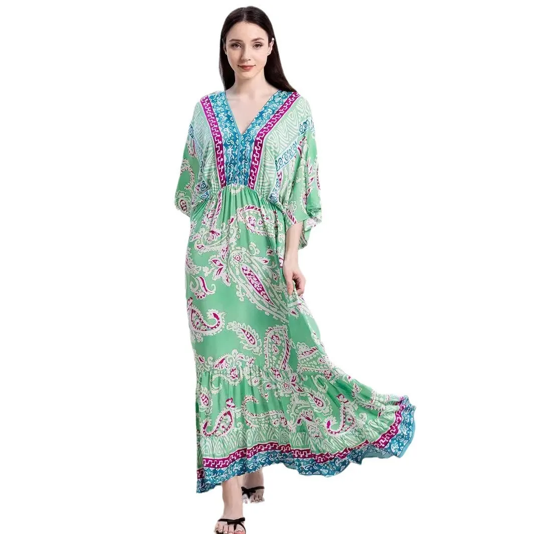 

Women's Layered Short Sleeved Dress With Large Swing, Exuding A Sophisticated And Elegant Vibe