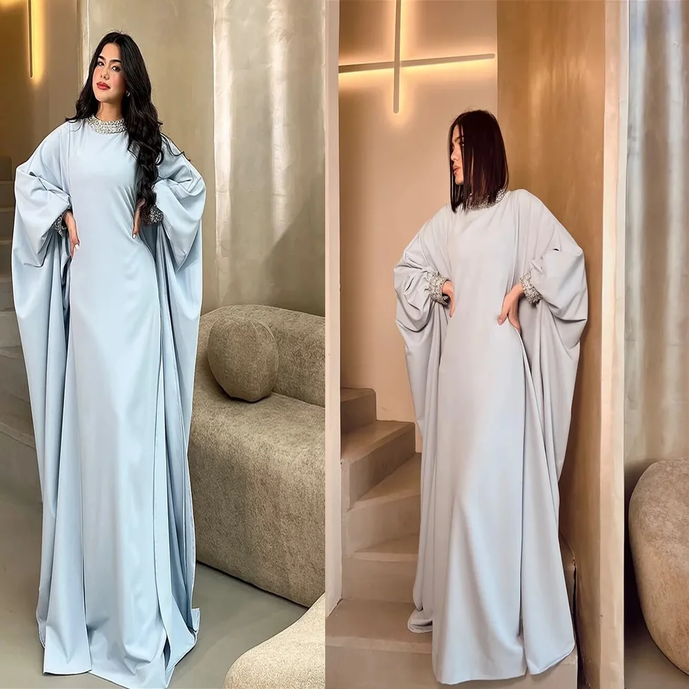 فساتJubah Panjang Longgar Satin Leher Tinggi dengan Gaun Saudi Panjang Lantai Lengan Panjang Lurus Kristal untuk Wanita Dibuat Sesuai Pesanan