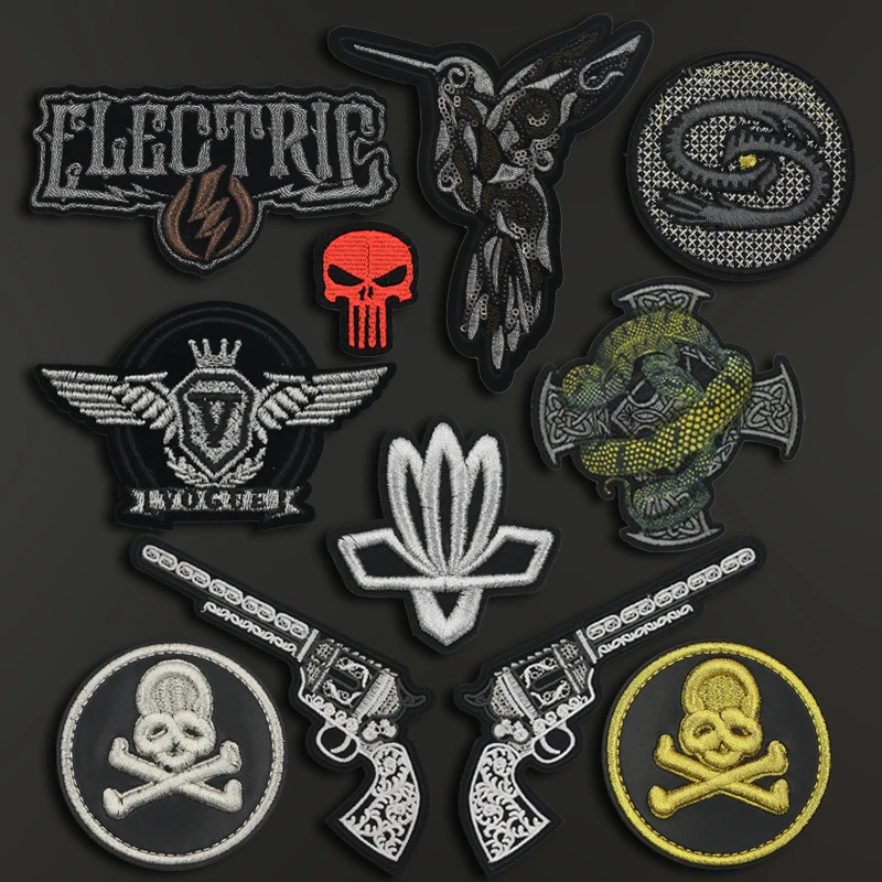 Zurück Abzeichen Nähen auf Kleidung Patch Stickerei Applique Schädel Gun Eisen Biker Patches für Kleidung Punk Hippie Aufkleber Trend JOD