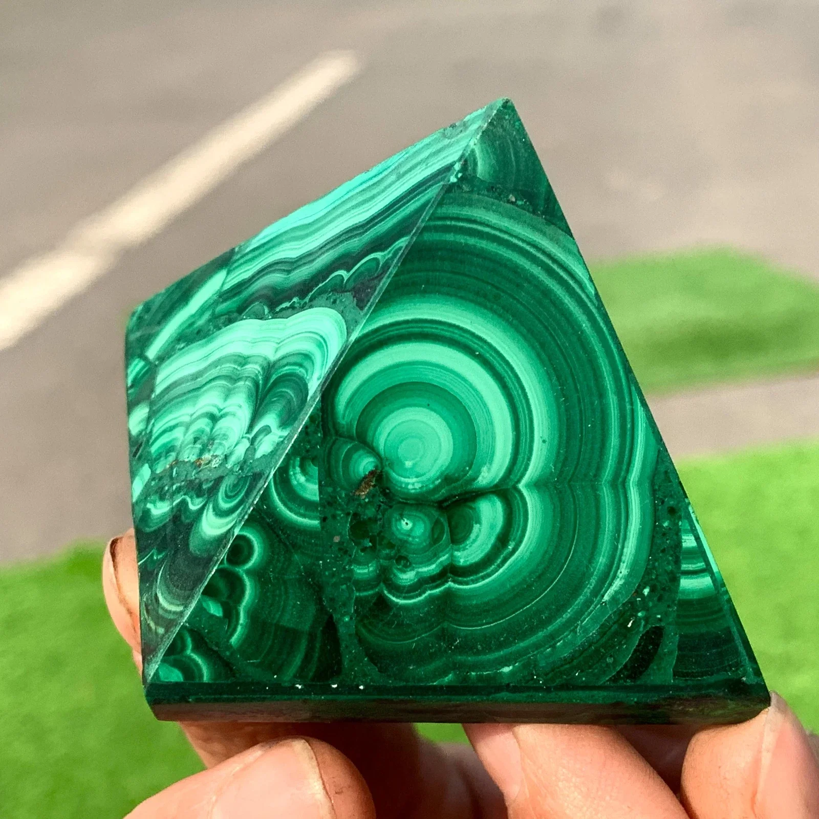 Natural Green Malachite,Pyramid, Quartz Crystal Green Ore, Mineral, Reiki, Healing, Wealth, Pyramid