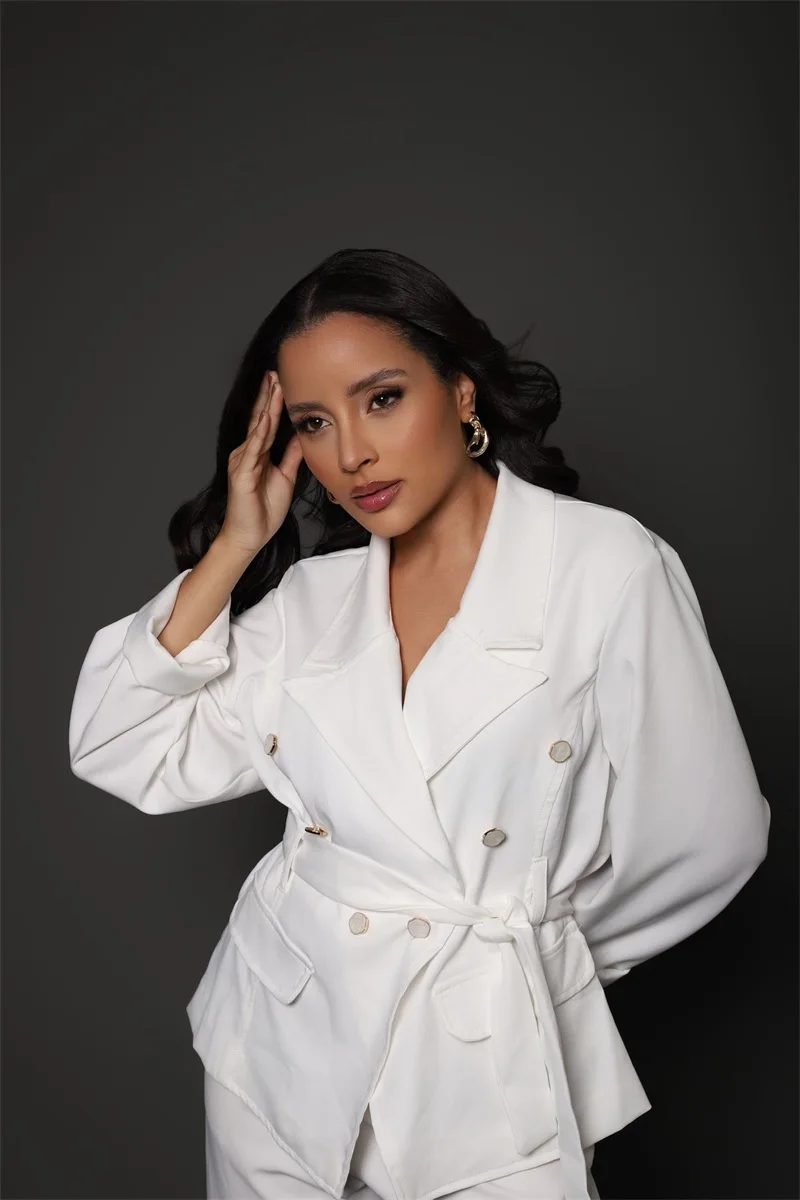 白人女性スーツセット 2 個ベルト付きブレザー + パンツズボンフォーマルオフィスジャケットカスタマイズされた結婚式のタキシードダブルブレストプロムコート