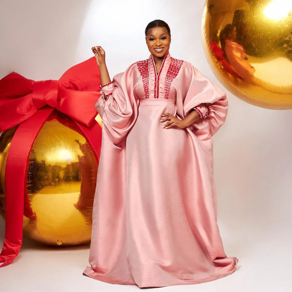 エレガンスアフリカンドレス女性のための高級高品質ジャカード生地 boubou アフリカファムベルト付き