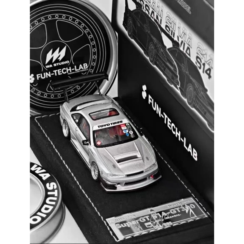 In stock: 1:64 FTL custom color alloy die-cast miniature simulation car model creative decorative item, festival gift
