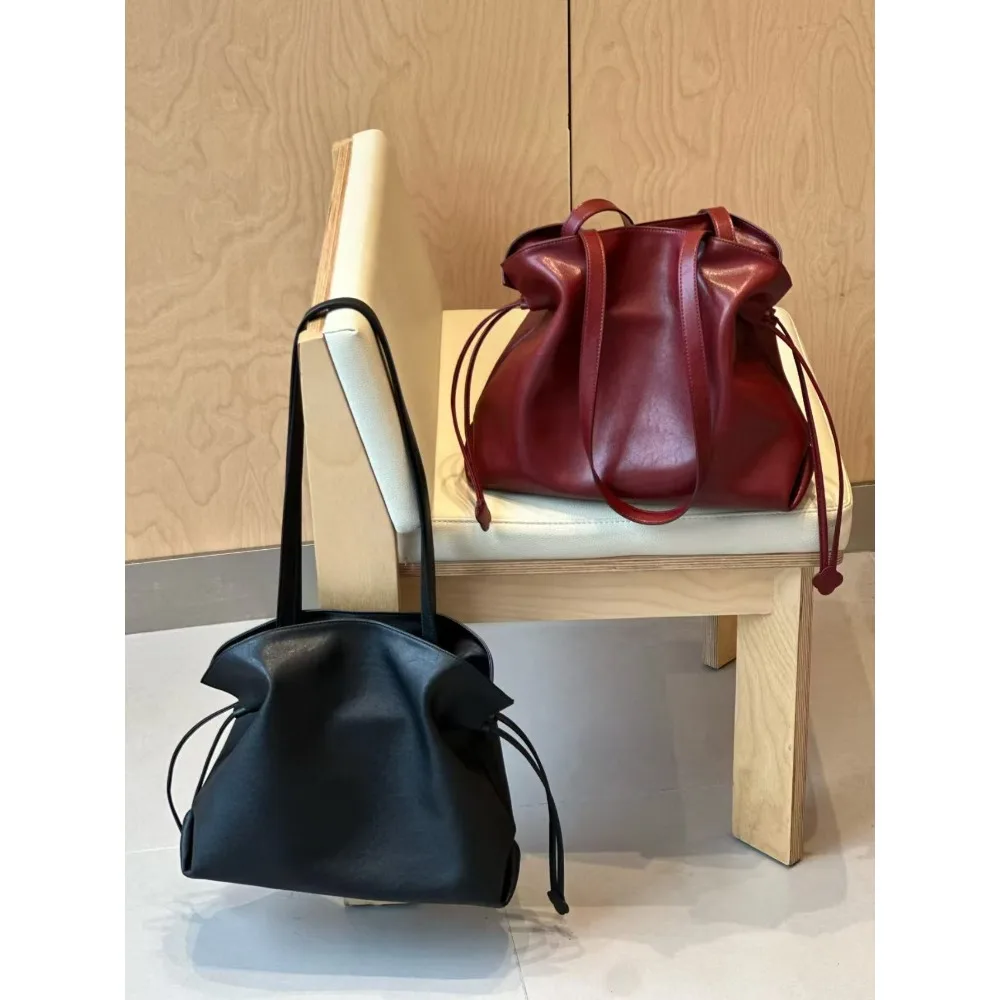 Vintage Drawstring Lucky Bag Tote Bag Matte Cowhide Large Capacity Unique FashionShoulder Texture  Simple Commuter Underarm