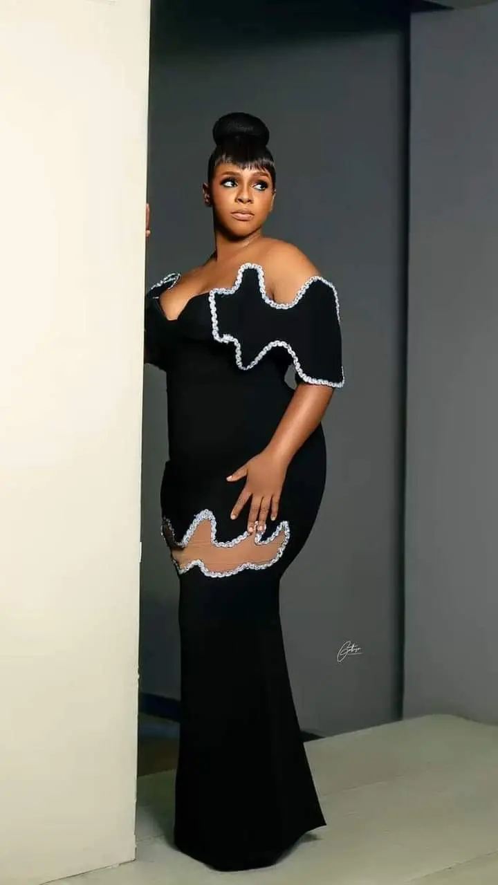 Black Off The Shoulder Mermaid Prom Dresses Aso Ebi Style Sexy See Through Plus Size Evening Gowns Women Formal Party Dress