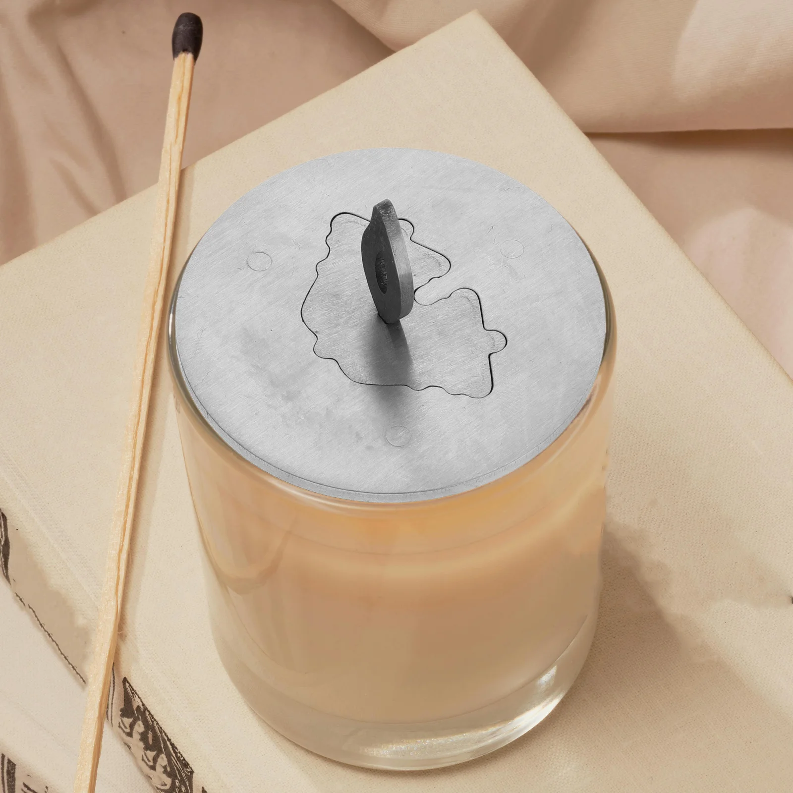 

Creative Stainless Steel Snuffer Handle Extinguishes Scented Tealight Jar Aromatherapy Candles Home Accessory