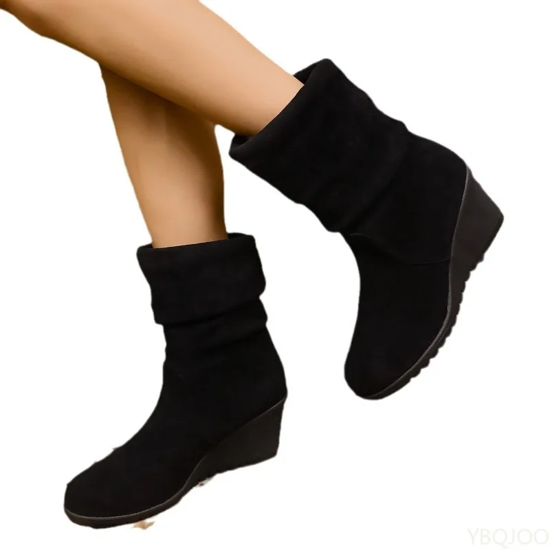 أحذية نسائية ذات كعب عريض كبير ونعل سميك لزيادة الارتفاع للخريف والشتاء من جلد الغزال بمقدمة مستديرة بلون سادة وبسيط ومريح #6