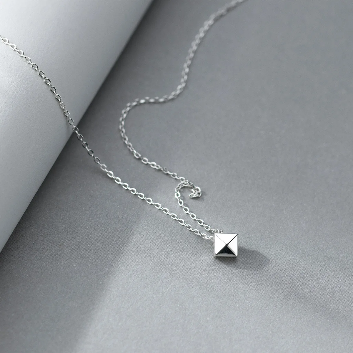 

42cm Silver 925 Necklaces For Women On Neck Sqare Pendant 925 Sterling Silver Rhombus Pendant Chain