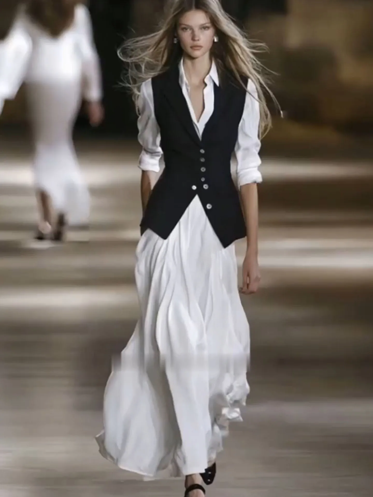 

Женский комплект Ele Simple: жилет и юбка миди с V-образным вырезом, весна 2026, модный комплект из двух предметов с высокой талией