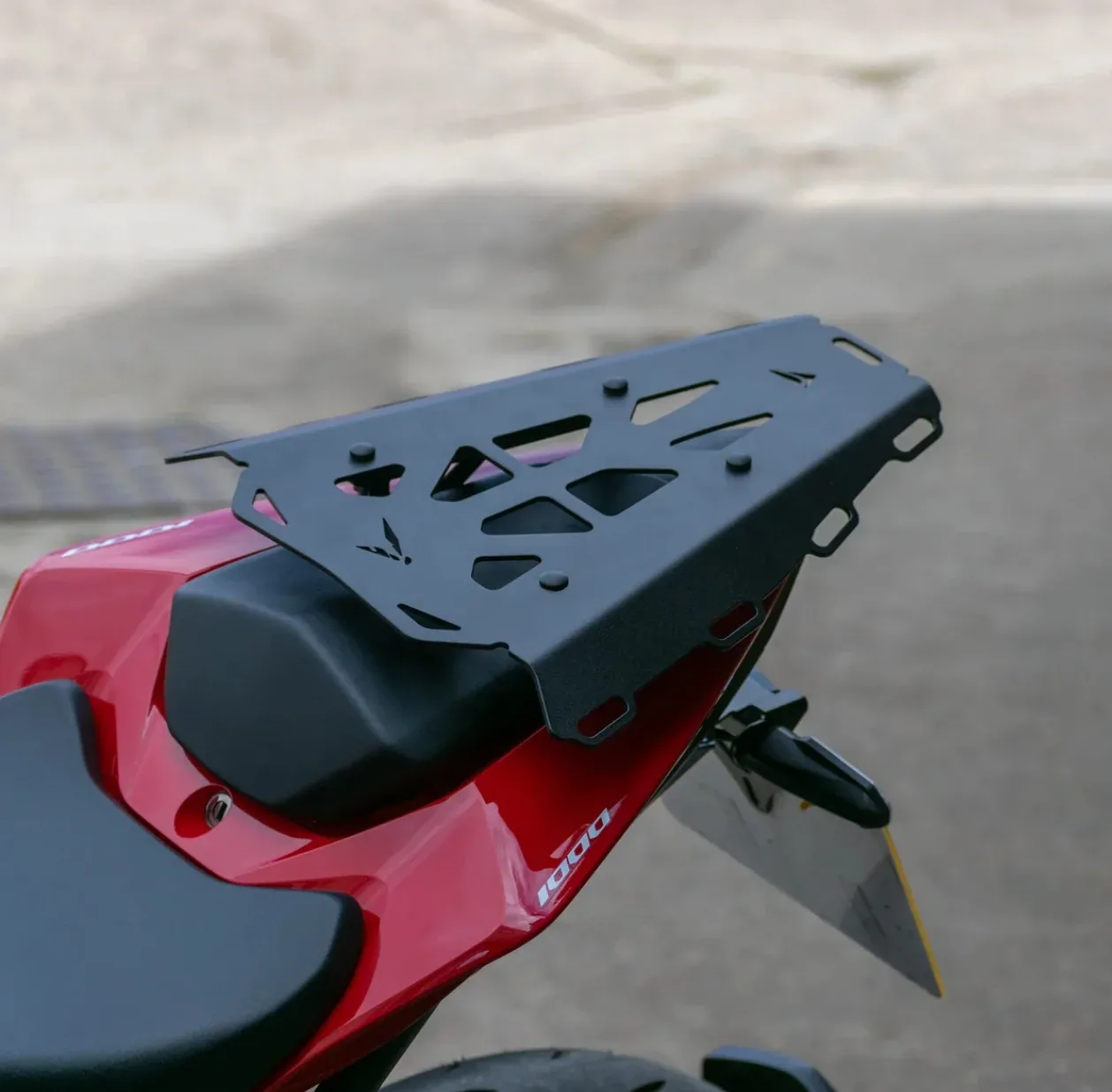 For Honda CB1000 Hornet SP 2025 Motorcycle Rear Seat Luggage Rack Passenger Backrest Grab Bar Cargo Carrier Shelf Bracket