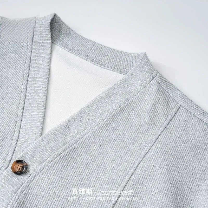 New In  Men's Cardisgan Loose Sweater For Autumn And Winter Fashion Young Man Knitwear Button Jacket Soft Casual Coat Popular