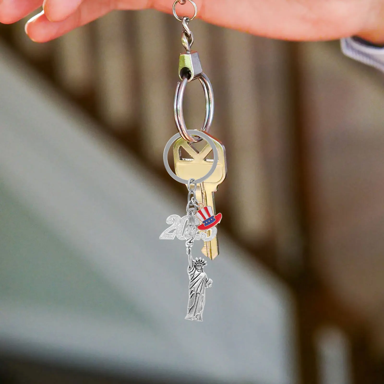 

Keychain Statue of Liberty Decoration 2025 Souvenir Compact Design Pendant Charm Usa Metal Bulk American