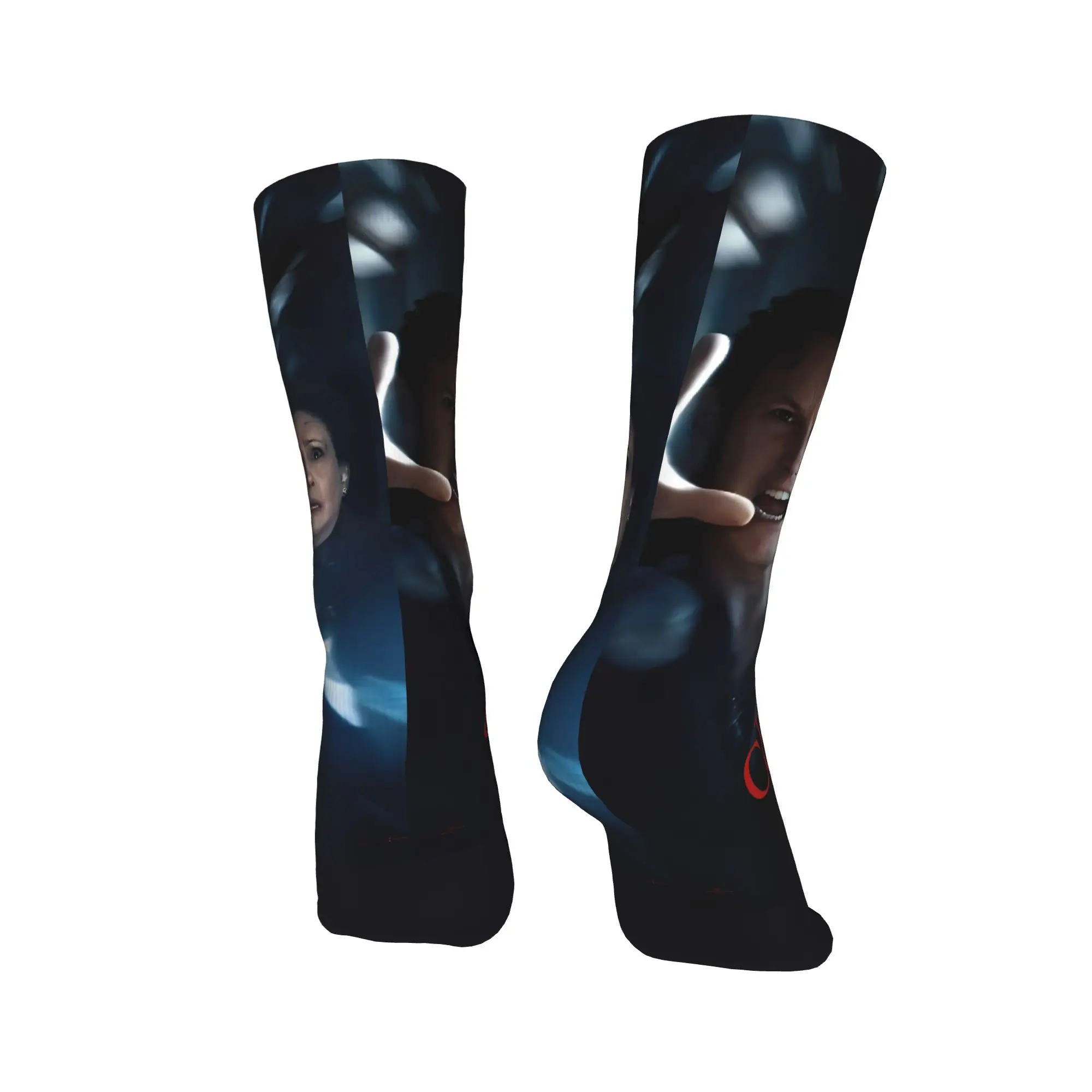 جوارب The Conjuring Last Rites Horron جوارب شتوية Kawaii للبالغين والرجال جوارب قابلة للتنفس تصميم جوارب مضادة للانزلاق