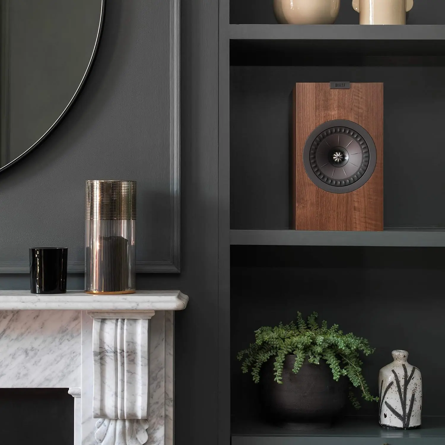 Q350 Regallautsprecher – Paar (Walnuss)