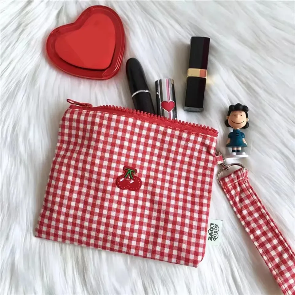Red Cherry Canvas Makeup Bag Portable And Easy To Carry Red Plaid Large Capacity Cosmetic Lipstick Storage Bag