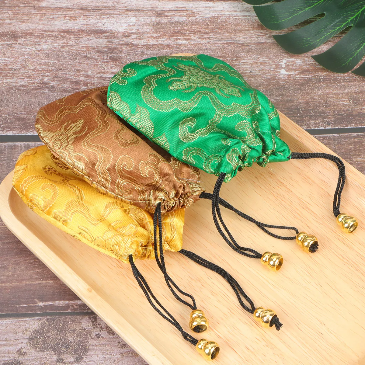 

18pcs Jewelry Drawstring Bags Silk Gift Pouches for Birthday Wedding Party C y Present Storage Luxury Embroidery Decorative Bag