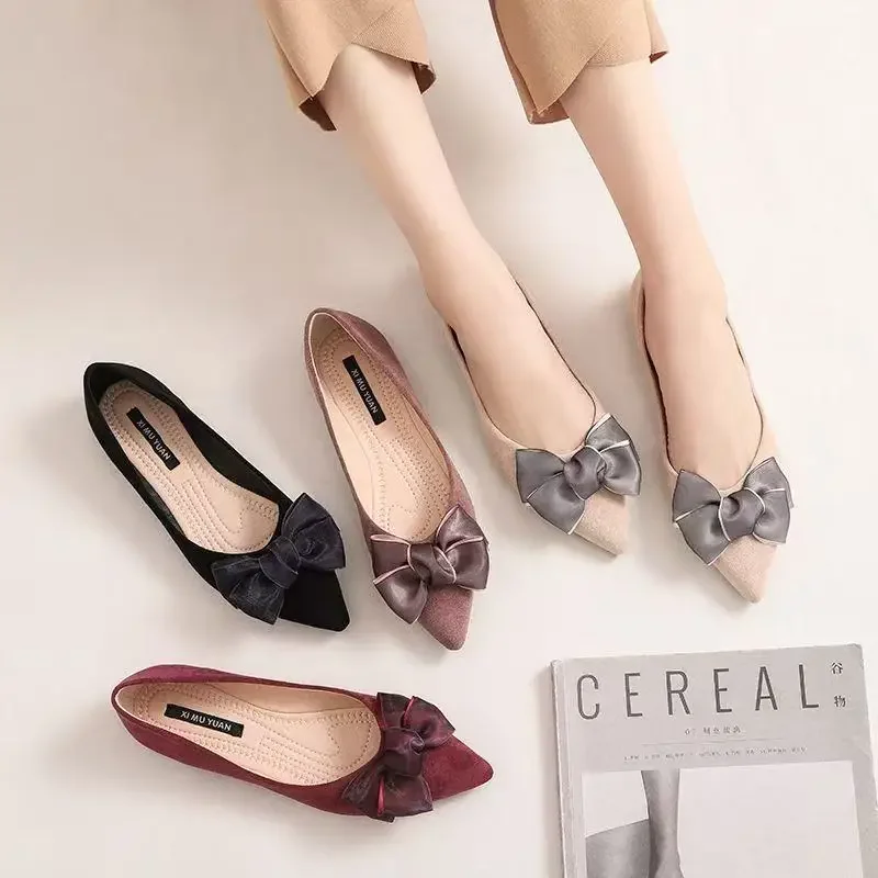 ฤดูใบไม้ผลิใหม่เกาหลีใต้ Crocus Soft Sole รองเท้าเดียวผู้หญิงขนาดใหญ่ปากตื้นสบายรองเท้าด้านบนต่ํา