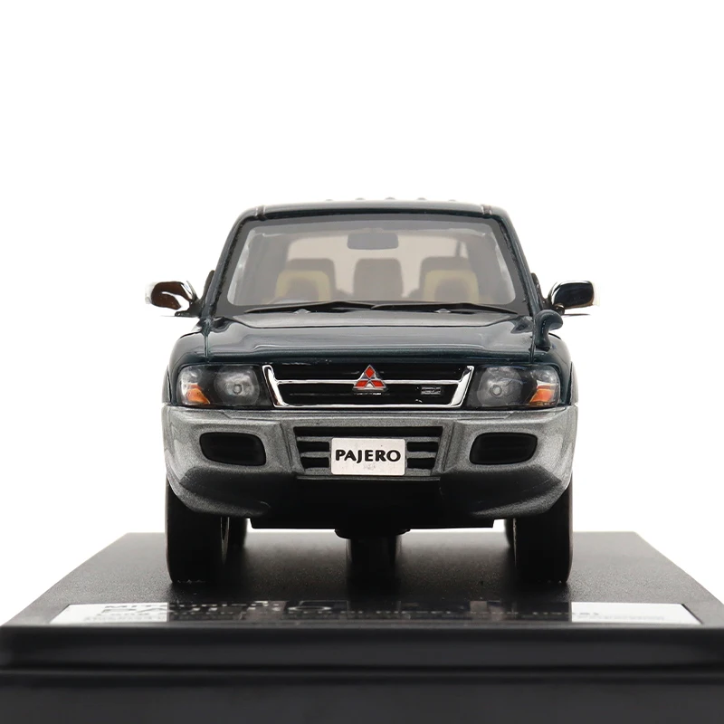 1:43 Harz Modellauto PAJERO (1999) Edition Automodell Hohe Simulationsfahrzeuge Dekoration Ornament Spielzeug für Jungen Sammlung Geschenke