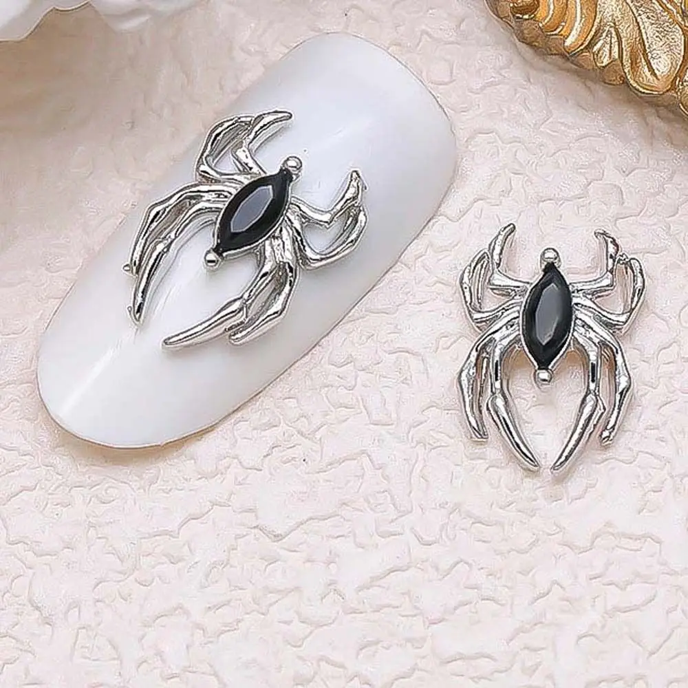 

5pcs/set Nail Art Decorations Spider Horse Eye Nail Decorations Manicure Material Halloween Spider Nail Rhinestones