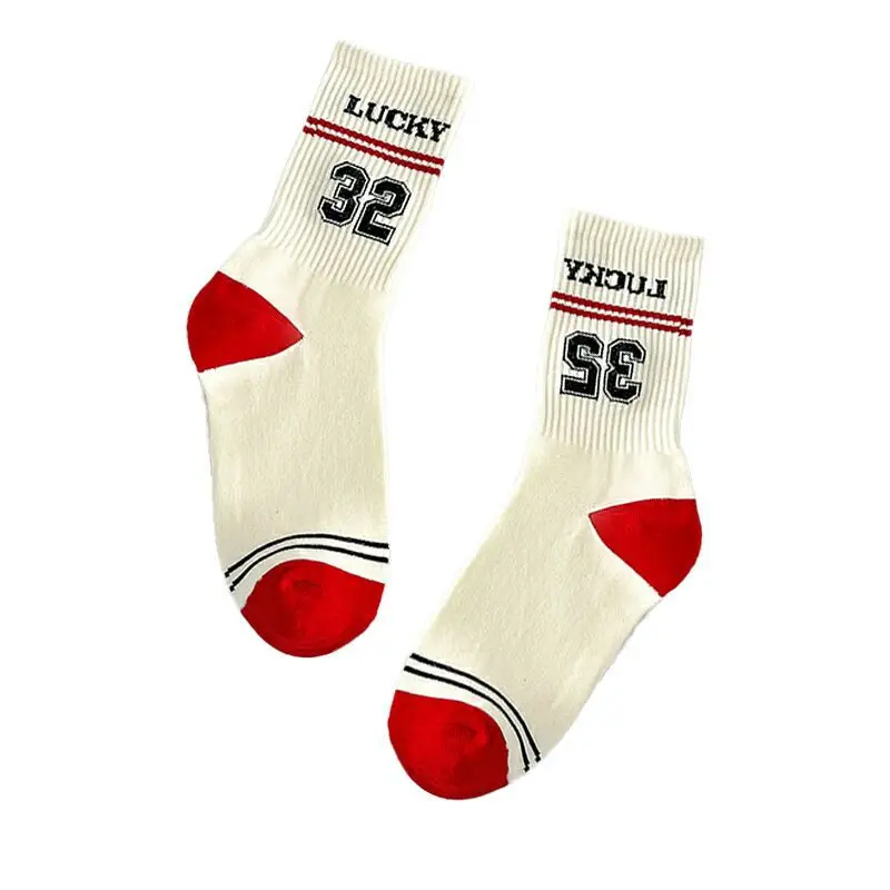 คู่ Simple Letter กีฬาถุงเท้าน่ารักถุงเท้าผู้หญิงกีฬาญี่ปุ่นและ Casual แฟชั่นถุงเท้าผู้หญิงถุงน่องอุ่น