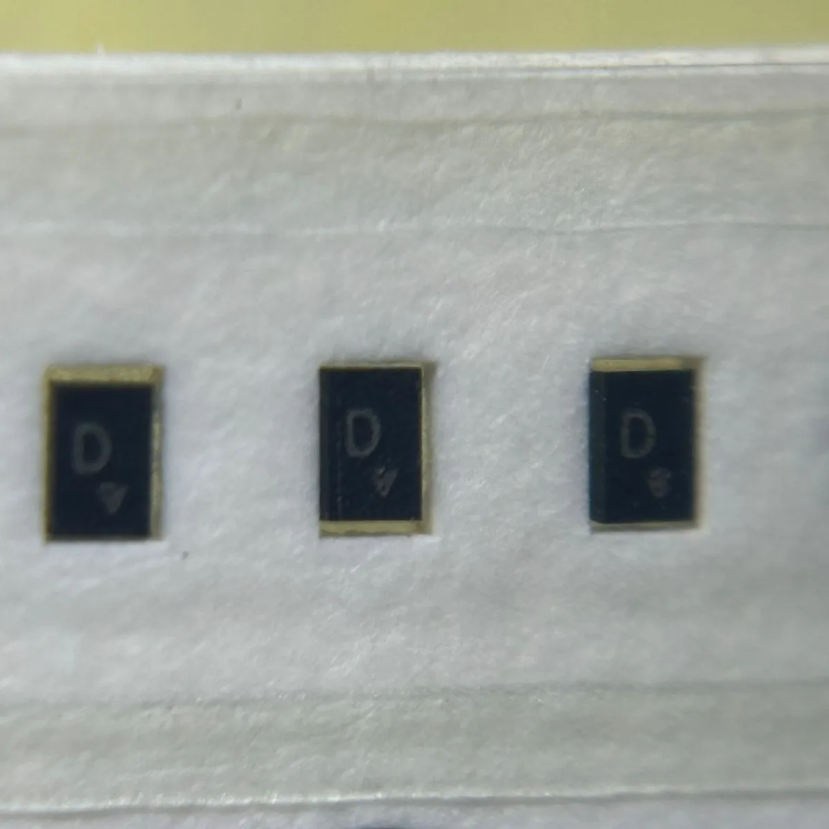 BGA725L6E6327FTSA1 …