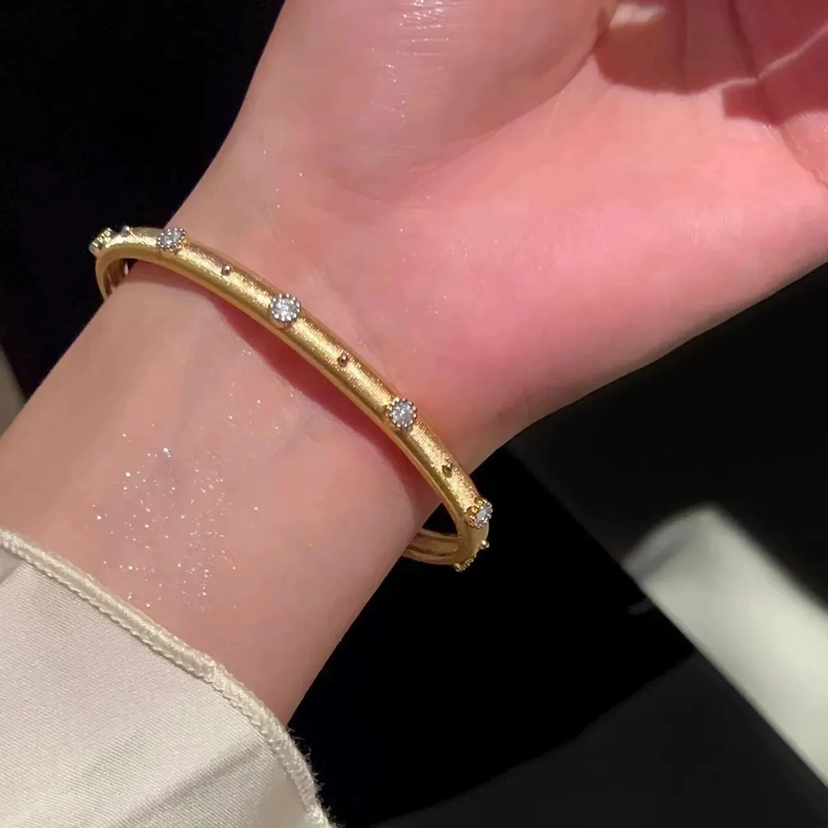 New French Zircon Bracelet for Women Europe United States Light Luxury Temperament Elegent Bracelets Jewelry Accessories Gifts