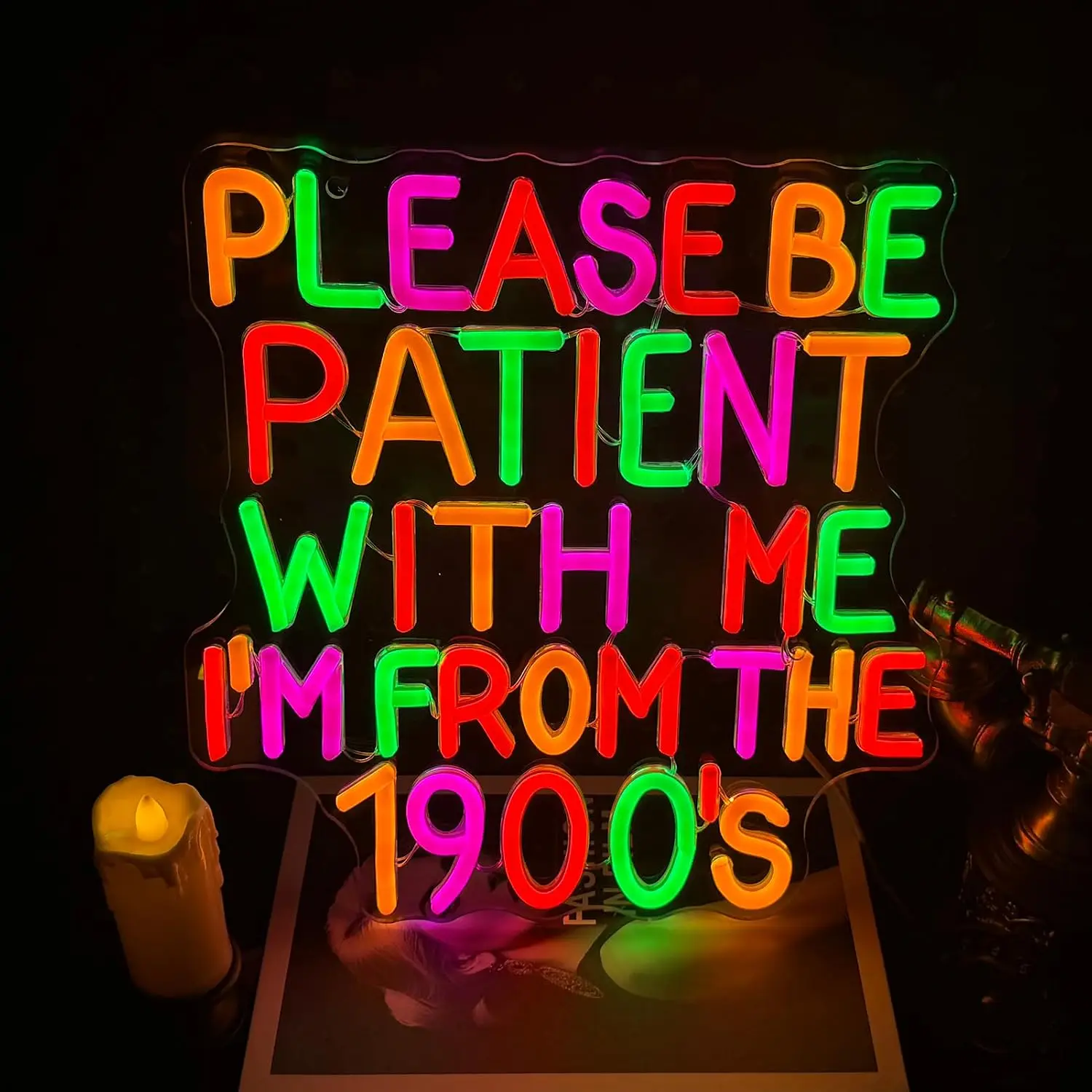 insegna-al-neon-con-scritta-'please-be-patient-with-me-i’m-from-the-1900s'-luce-al-neon-usb-per-garage-man-cave-bar-decorazione-casa-lampada-regalo
