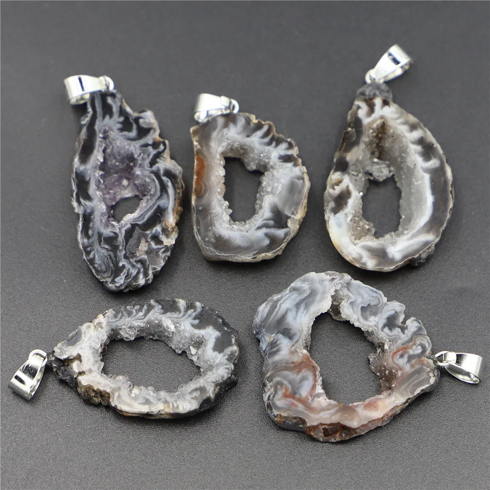 

Natural Brazilian Electroplated Black Color Edged Slice Open Agates Pendant Geode Drusy Druzys For Necklace Women Jewelry Making