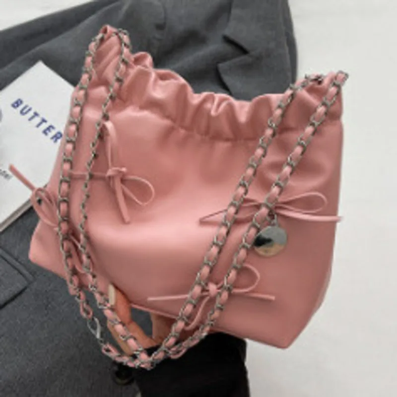 Borsa a tracolla a tracolla borsa a tracolla con Design pieghettato per donna nuovo Versatile semplice secchio moda Casual di alta qualità Messenger Luxury