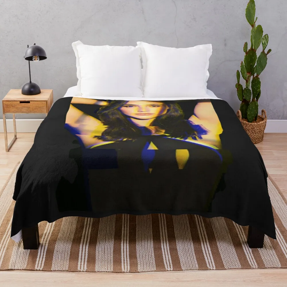 

Gal Gadot Throw Blanket Flannels Blanket Big Thick Furry Couple Blanket