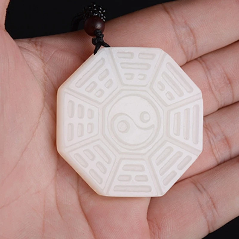 

Нефритовый кулон Hotan White Tai Chi Bagua для мужчин и женщин