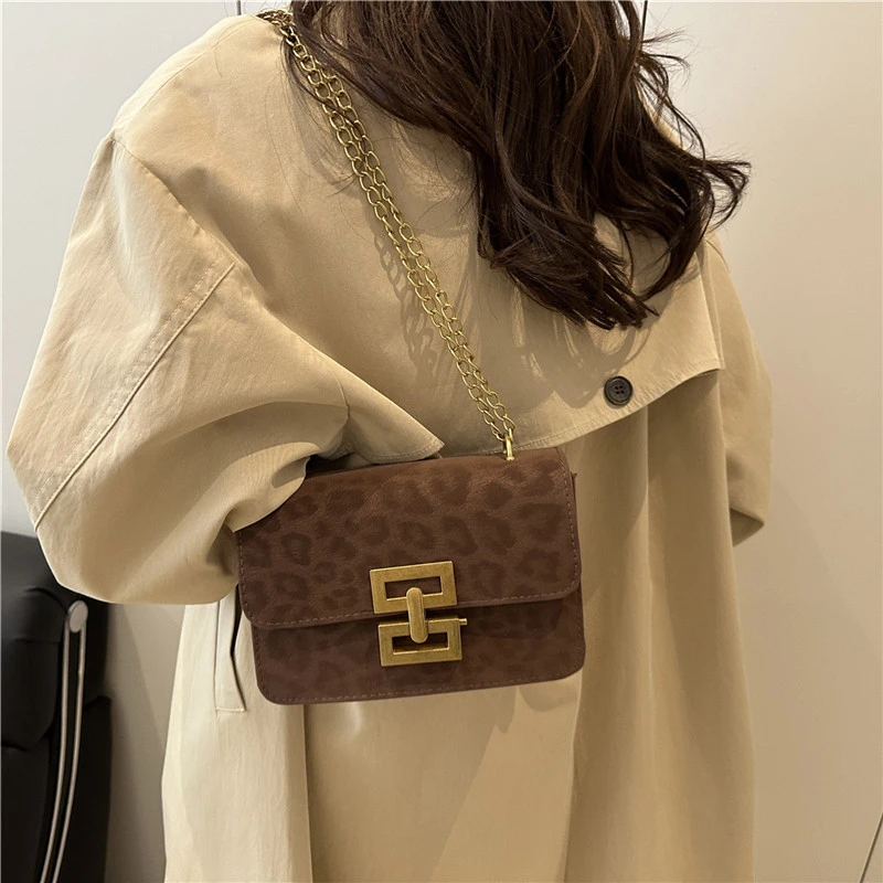 

Women Luxury High End Leather Shoulder Bag Elegant Classic Designer Tote Handbag Ideal For Stylish City Daily Wear
