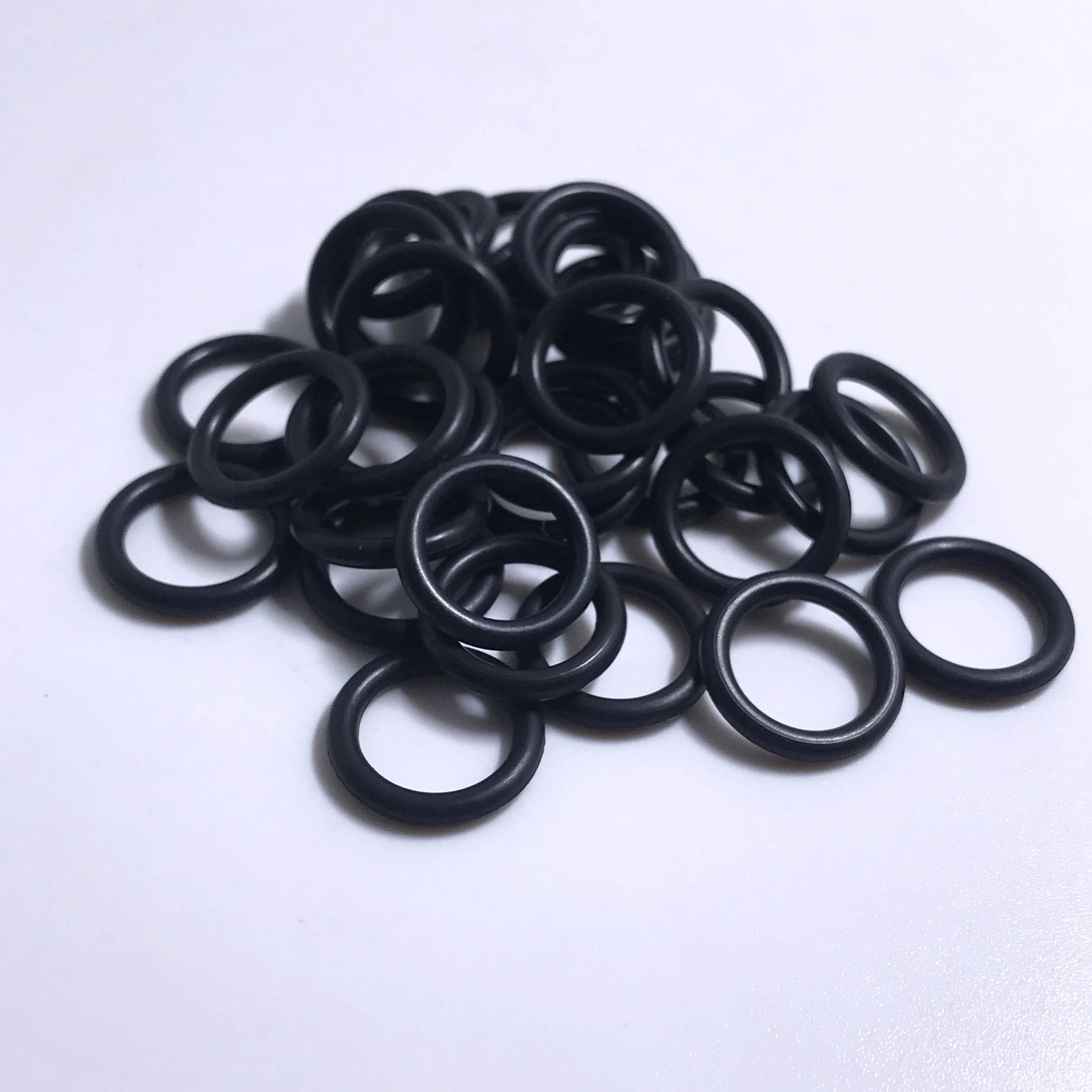 100PCS Fuel Injector Repair Kits Viton FKM Oring o-ring 21044 10.6*2.2mm