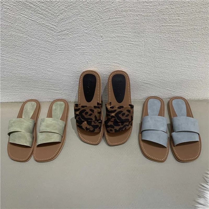 Rubberen Slippers Schoenen Glijbanen Mode Lage Ondiepe Zomer Klompen Vrouw Luxe Strand Platte Hoefhakken Pu Rome Platte Schoenen Femal