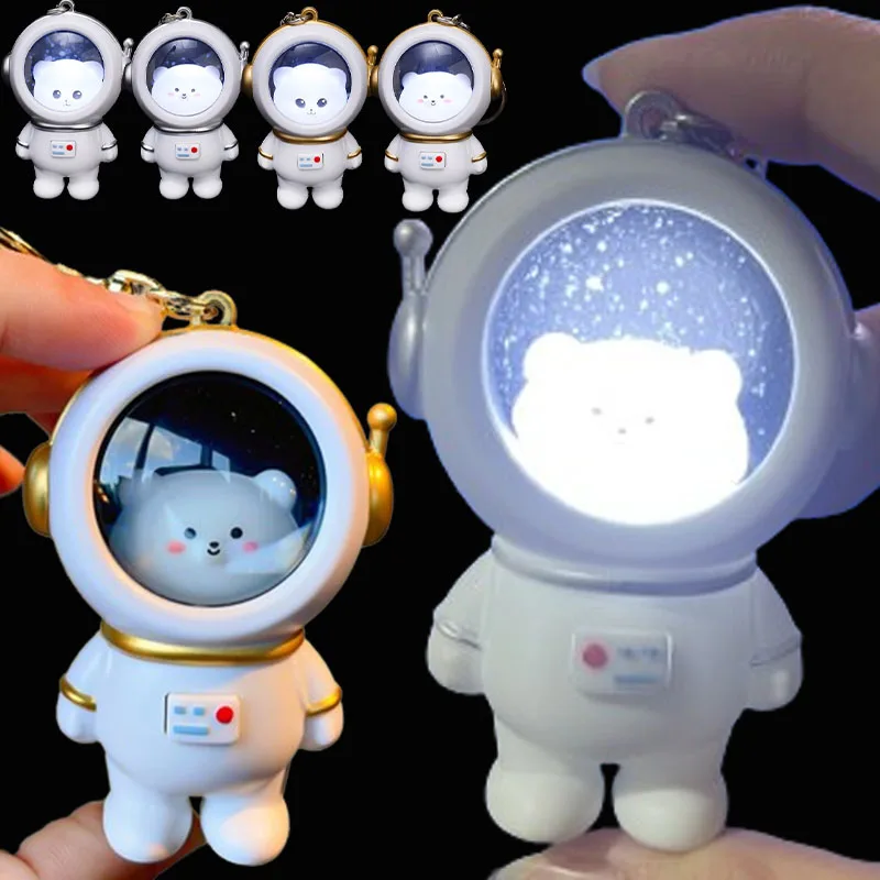 Funny Starry Night Light Astronaut Keychain Lovers Light Up Bear Key Chain Package Pendant Small Gifts Wholesale Bag Hanging