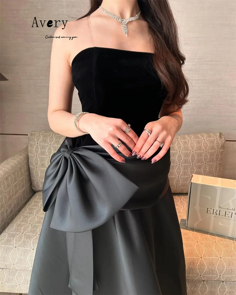 Avery-vestidos elegantes personalizados con hombros descubiertos y espalda descubierta para mujer, vestidos de fiesta de boda y graduación, color negro contrastante, 2025