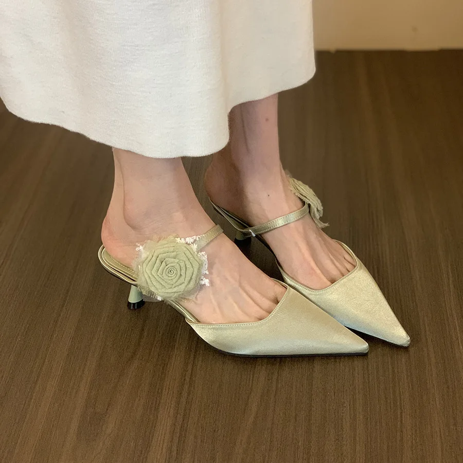 

2026 Spring Summer New Chinese Floral Mules Women Retro Closed Toe High Heel Slippers Elegant Outdoor Slip On Daily Dress Shoes