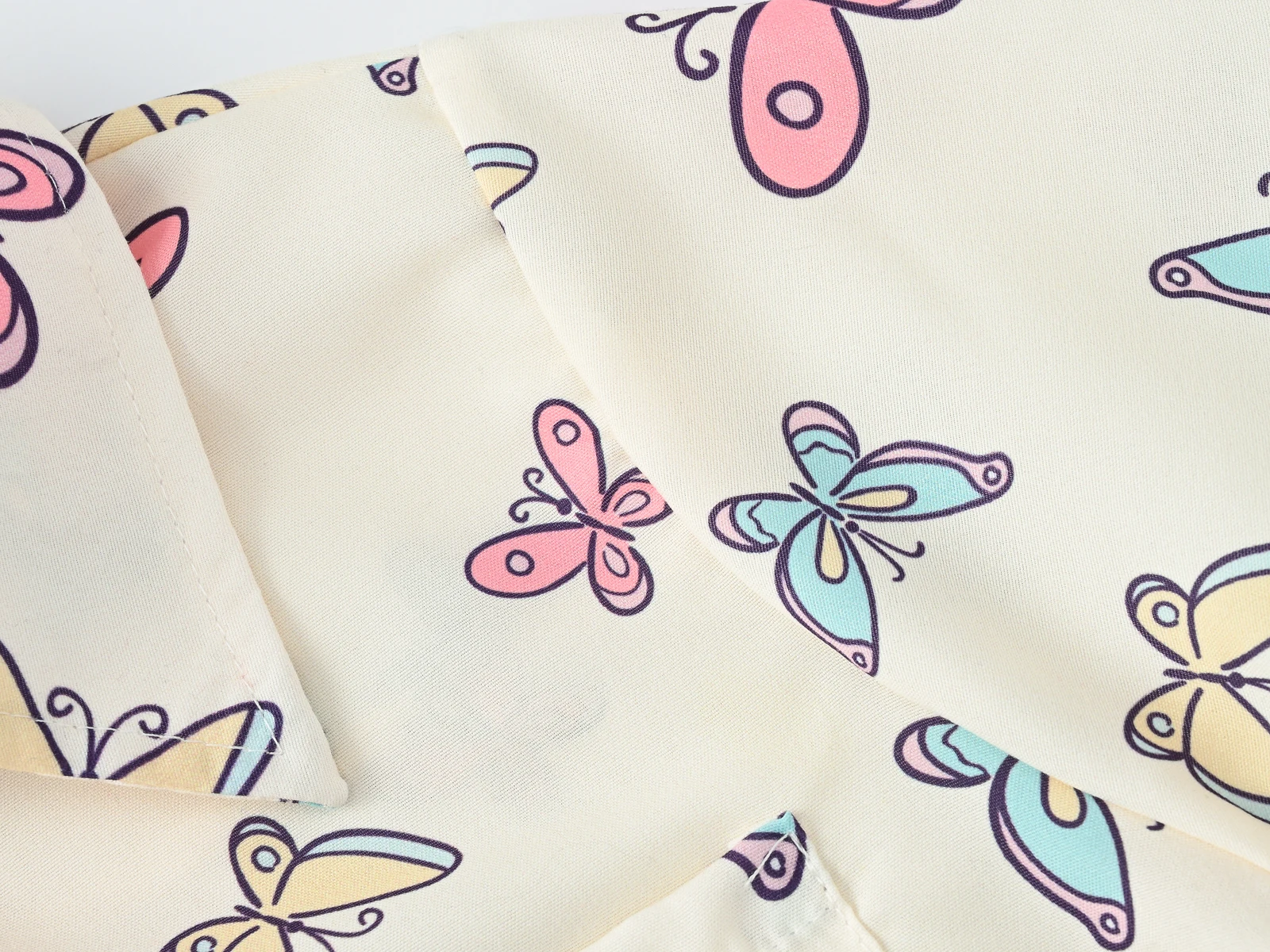 New summer girls and children leisure sweet multicolor printing fashion lapel short sleeve baby thin Korean cute shirt.