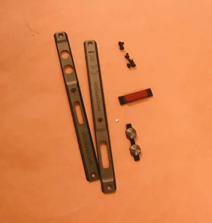 

Чехол с боковой отделкой для Oukitel WP35