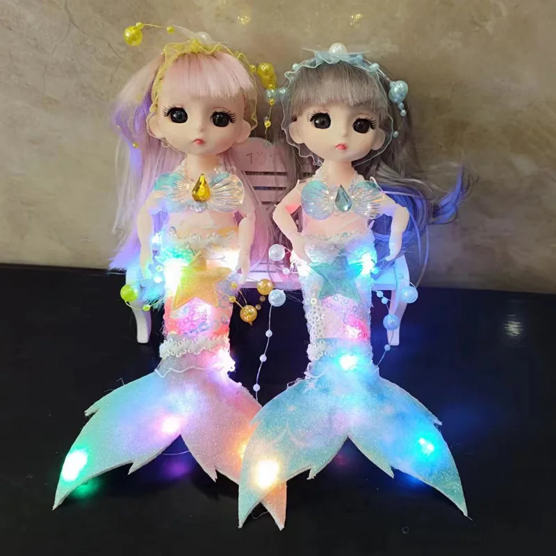 20cm Cute Fashion Girls Princess Doll With Lights Pearl Necklace Mermaid Princess Doll Girls Play House Toy Birthday Gifts