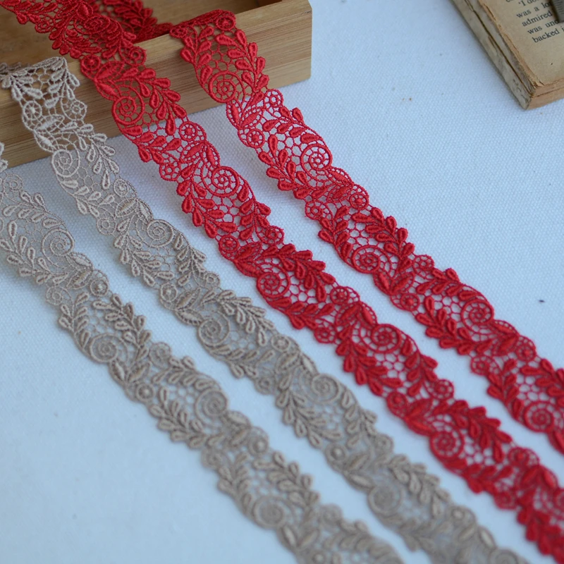 15Yards 2.6cm Width Fluorescent Red Or Brown Hollow Venise Diy Venice Lace Clothing Accessories Of Various Garment,Bra.Skirt