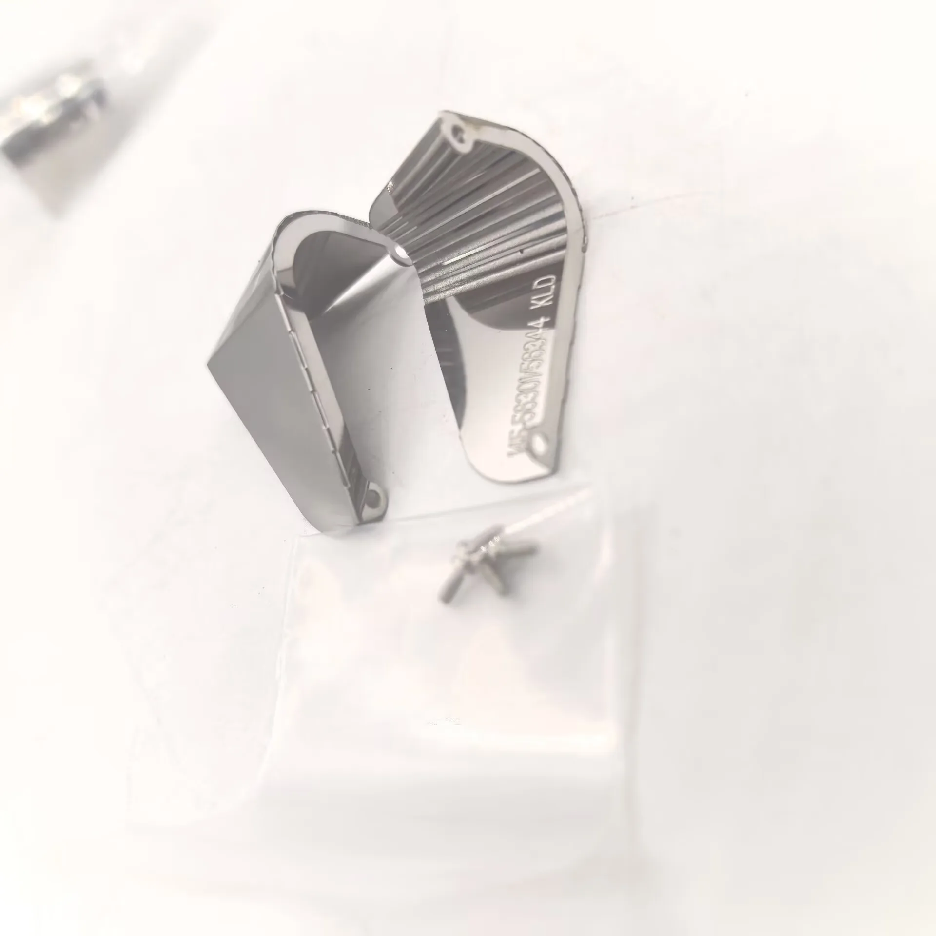 2PCS 1/14 RC Truck Air Filter Windshield Scoop For Tamiya 1/14 Rc Tractor Truck King Hauler 56301Grand Hauler 56344 DIY Parts