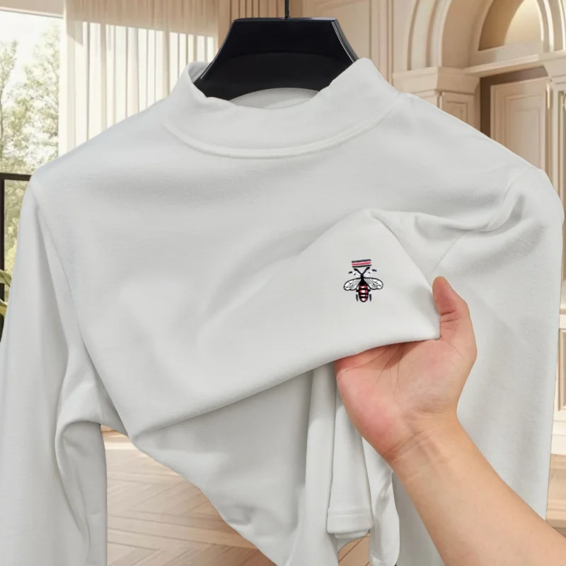 Camiseta masculina de luxo e elegante da marca Little Bee, bordada, moderna, de veludo, confortável, para primavera e outono.