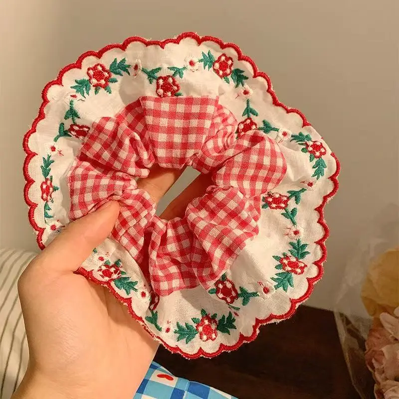 Thumbnail 3 - #28 Cheap Scrunchie Hair Ties Worth Buying