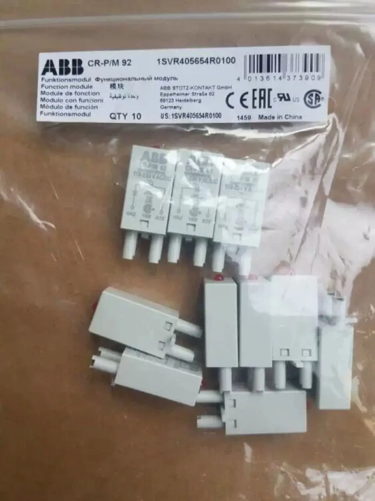 10 pcs 10113130 CR-P/M 92  1SVR405654R0100 Accessory for interface relays CR-M