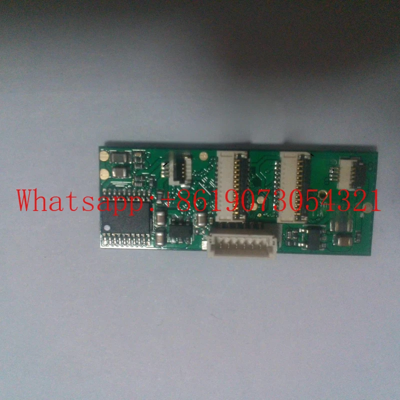 

Бинокулярный модуль 0,32-дюймовый ЖК-WVGA-AV может быть оснащен оптическим AV-интерфейсом, видеоочками, тепловыми изображениями ARVR