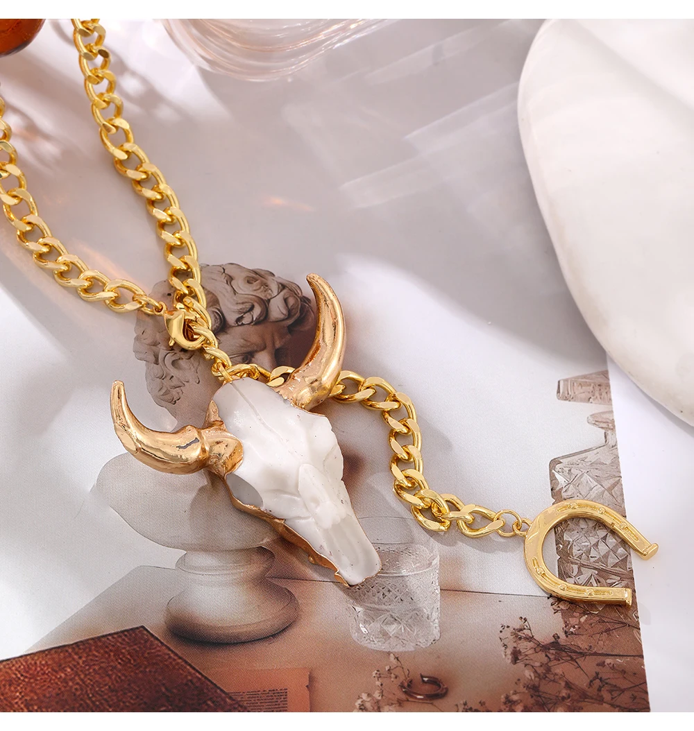 1 Bull Head Chain Necklace, Personalized Hip Hop Winter Versatile Necklace