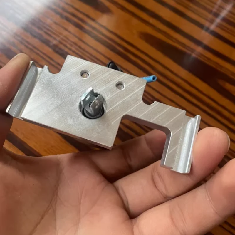 

Совершенно новый оригинальный короткоходовой цилиндр ADVC-20-20-A-P-A ADVC-25-5-I-P-A ADVC-25-15-I-P-A ADVC-25-5-I-P ADVC-25-25-I-P-A