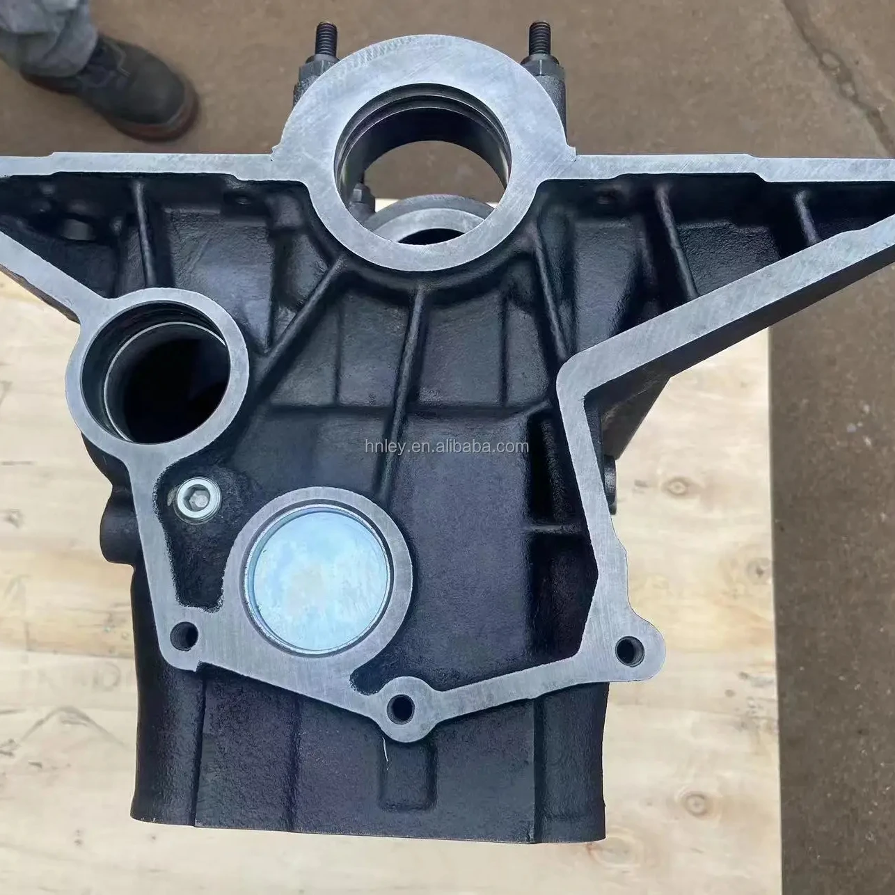 Engine Parts Factory JEEP4.0 L6 Iron Cylinder Block JEEP4.0 L6 Iron Cylinder Block Engine Part For JEEP4.0 698 Engine Block