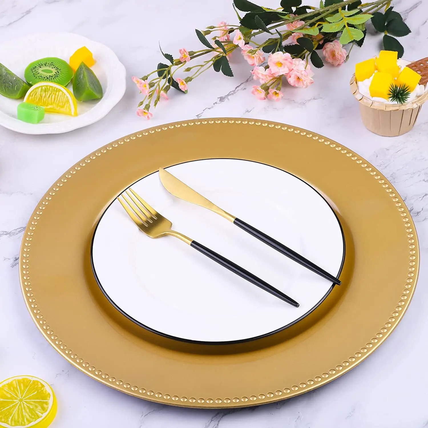 50pcs Plastic Gold Charger Plates 13